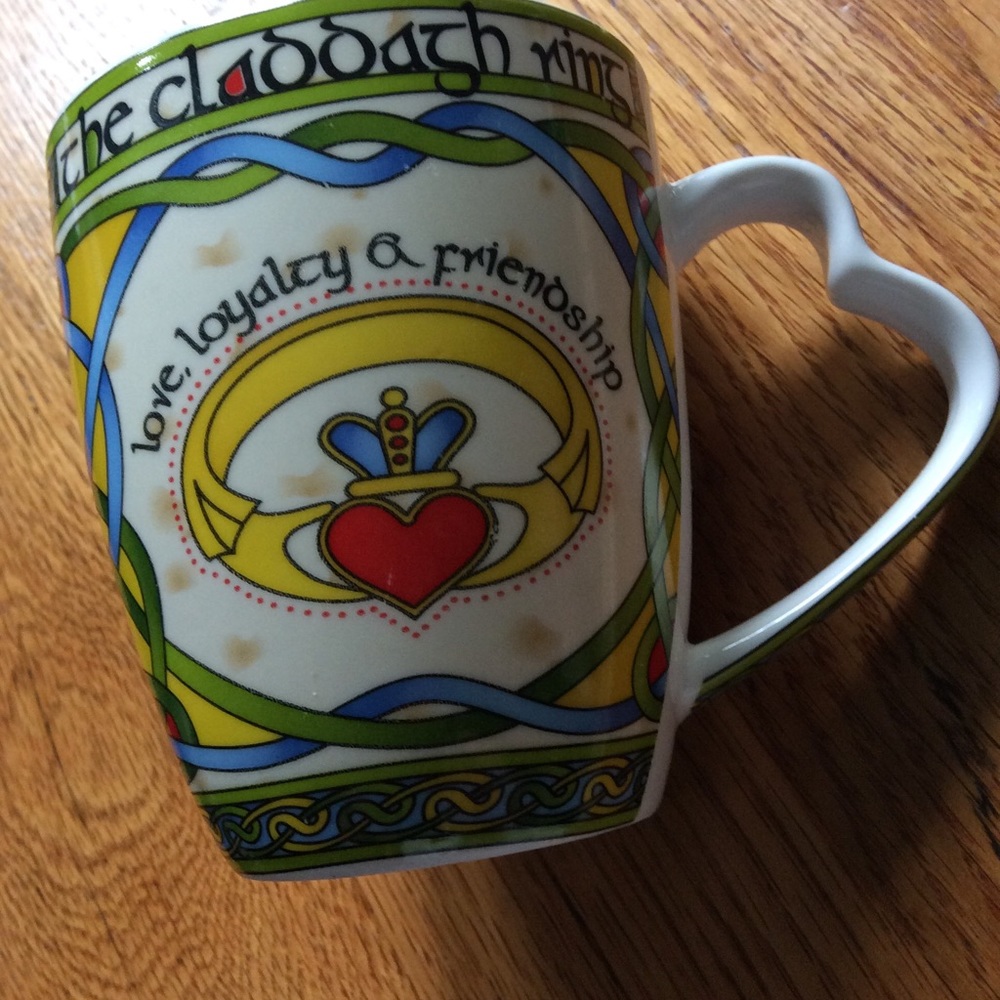 Irish Claddagh Ring: Mug/Cup - Picture 8 of 11